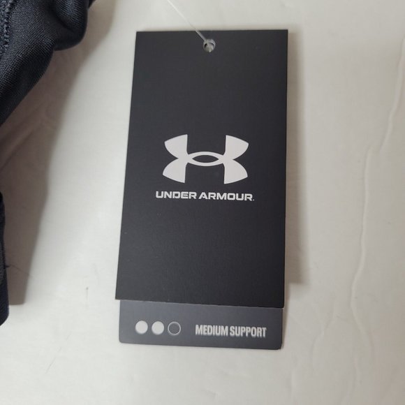 Under Armour Sports Bra Women's Crossback Med Impact Black Size 1X NWT - Picture 3 of 5